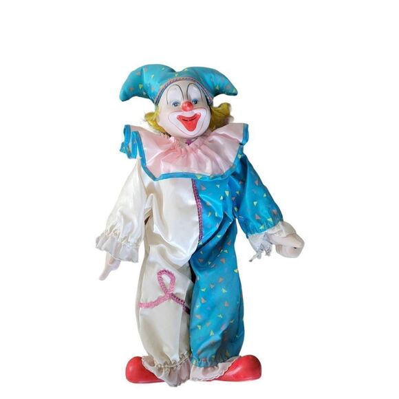 Chester the Jester   - Picture 1 of 8